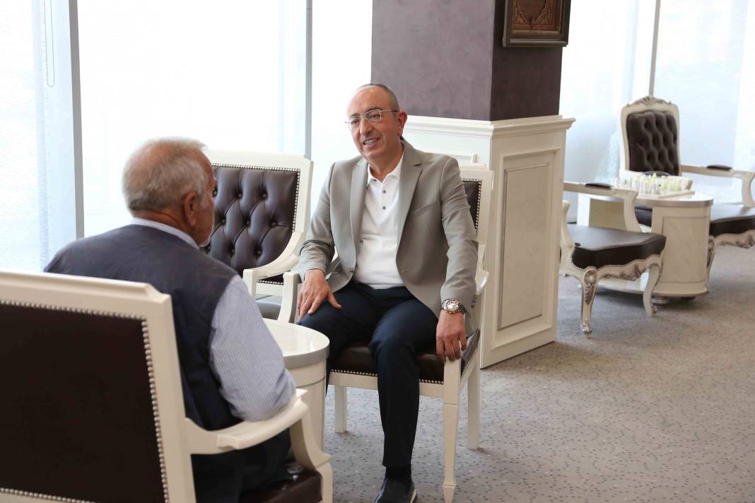 Meram “ulaşılabilir başkan” anlayışıyla Türkiye’ye örnek oluyor 15